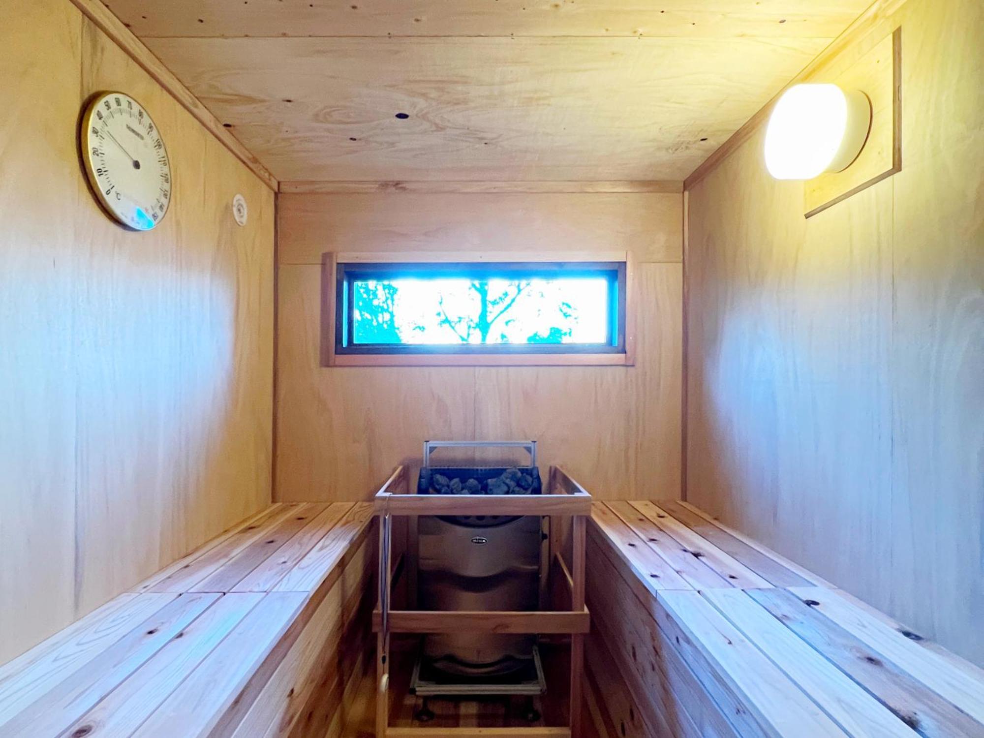 Playliving Izu - A Ocean View Villa With Onsen Ито Екстериор снимка